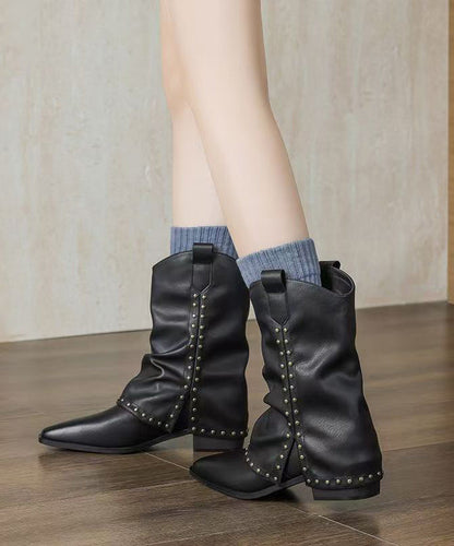 Graceful Orthopedic Boots for Modern Look