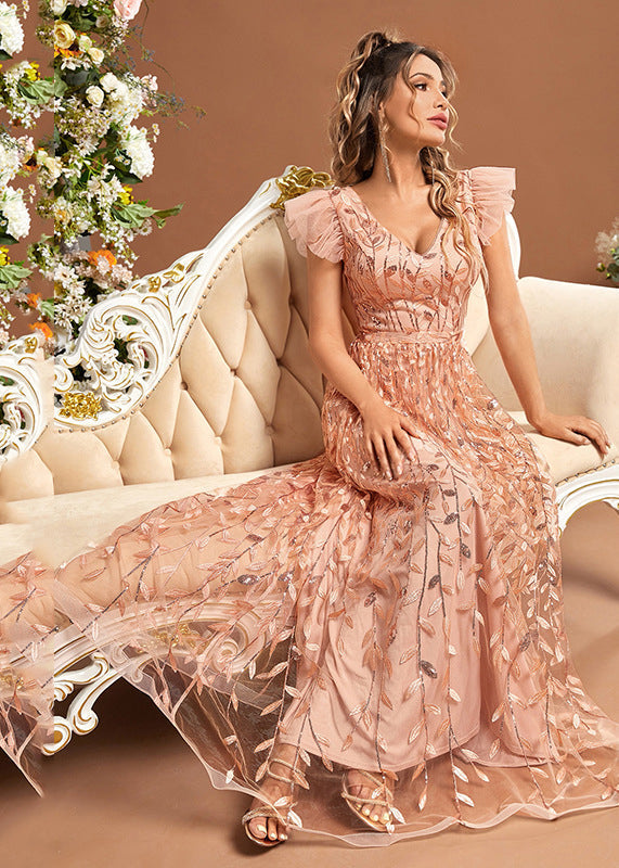 Gracefully Styled Dress for Any Occasion