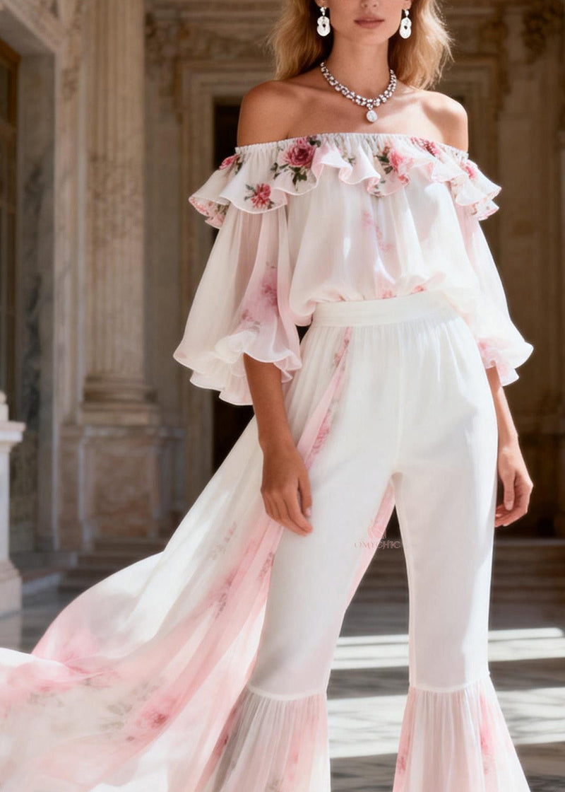Effortlessly Elegant Garment with a Timeless Design
