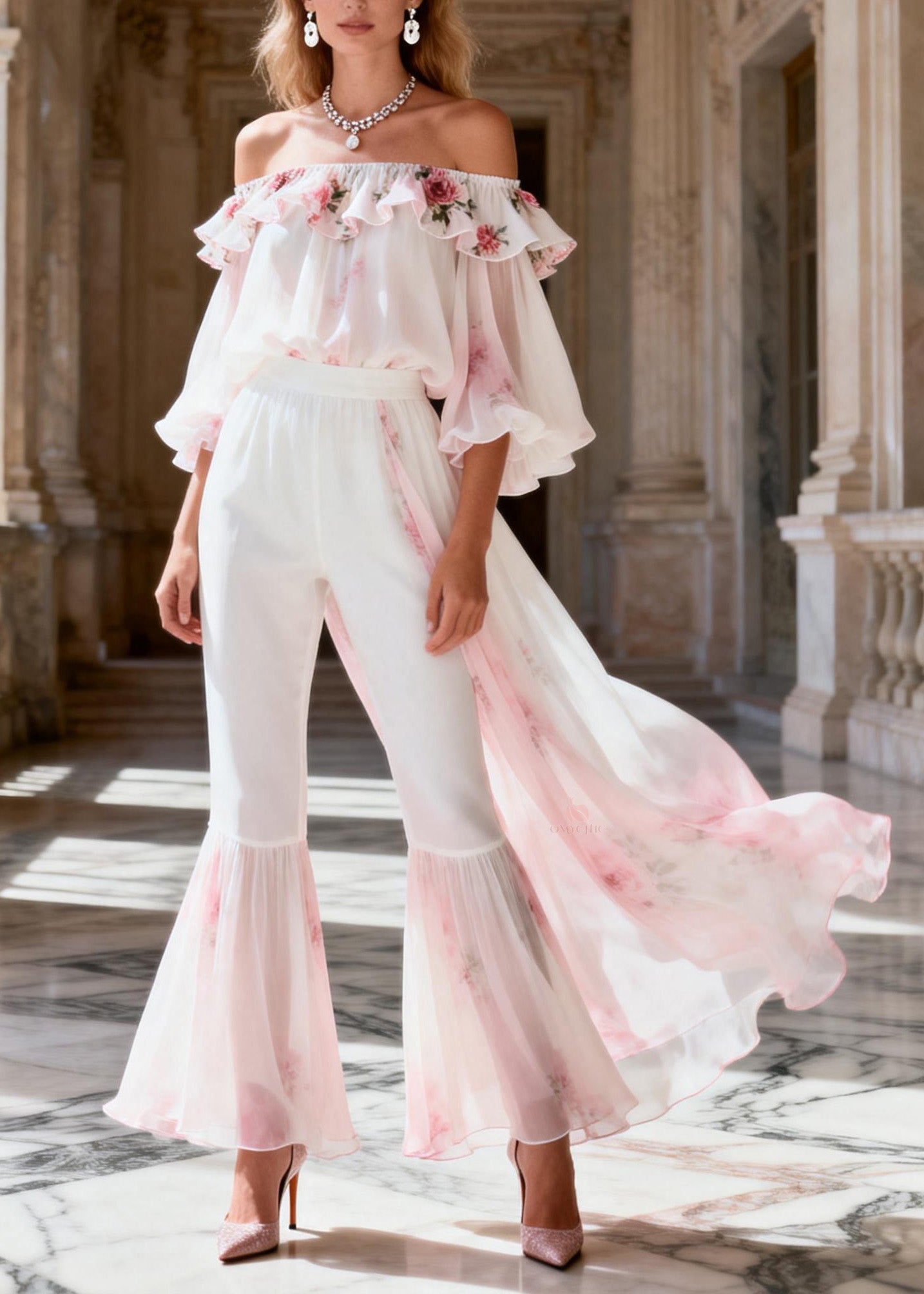 Effortlessly Elegant Garment with a Timeless Design