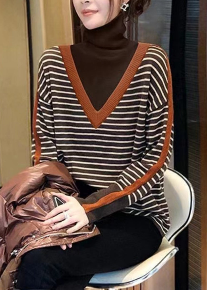 Beautifully Finished Sweater in a Timeless Design