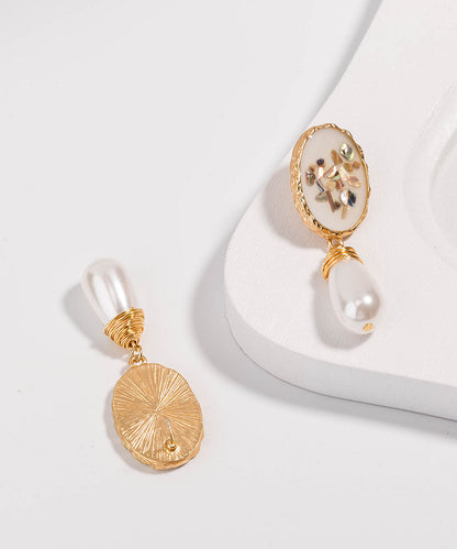Romantic Pearl Earring for Special Moments