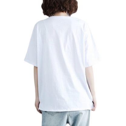 Effortlessly Elegant Top with a Timeless Design