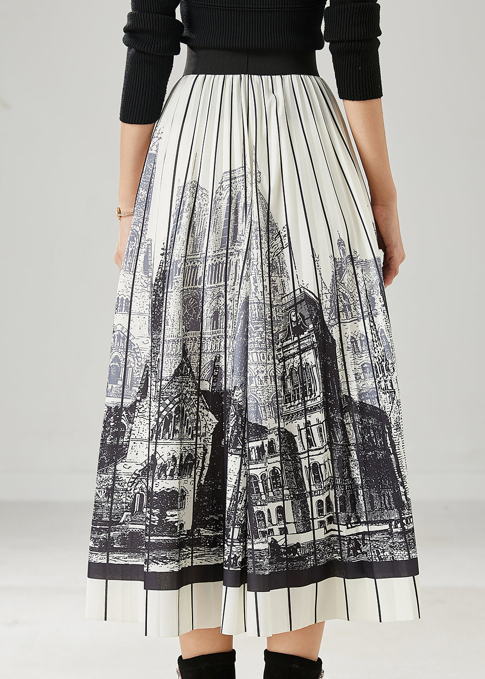 Polished Garment with an Effortless Classic Look