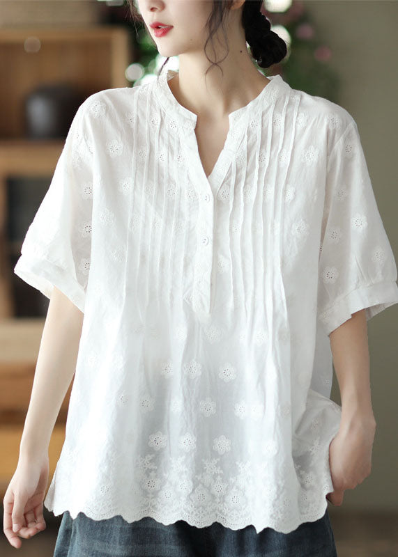 Classic Vintage Shirt with a Flattering Fit