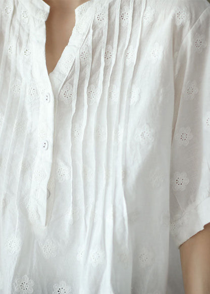 Classic Vintage Shirt with a Flattering Fit