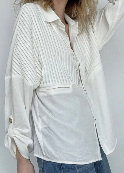 Sophisticated Blouse with a Clean Classic Look