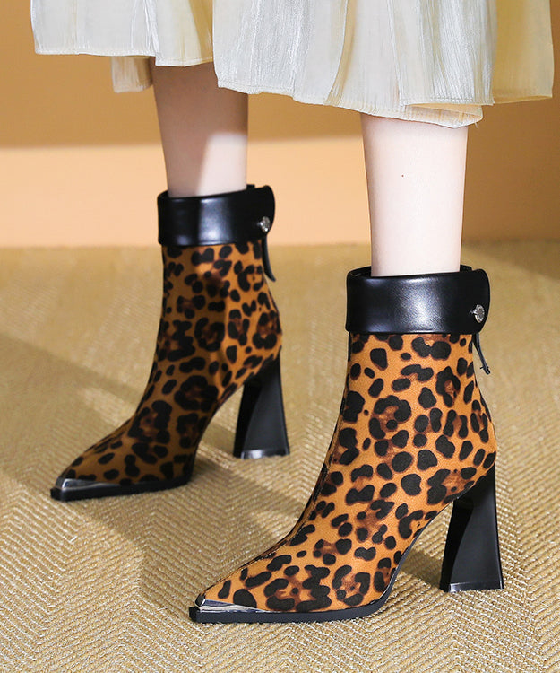 Graceful Orthopedic Boots for Modern Look