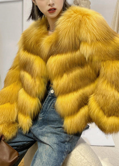 Gracefully Styled Coat for Any Occasion
