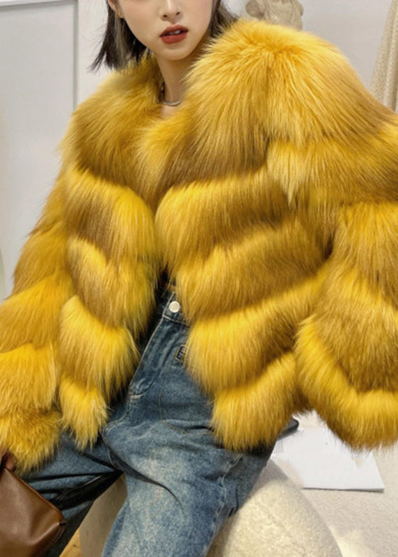 Gracefully Styled Coat for Any Occasion