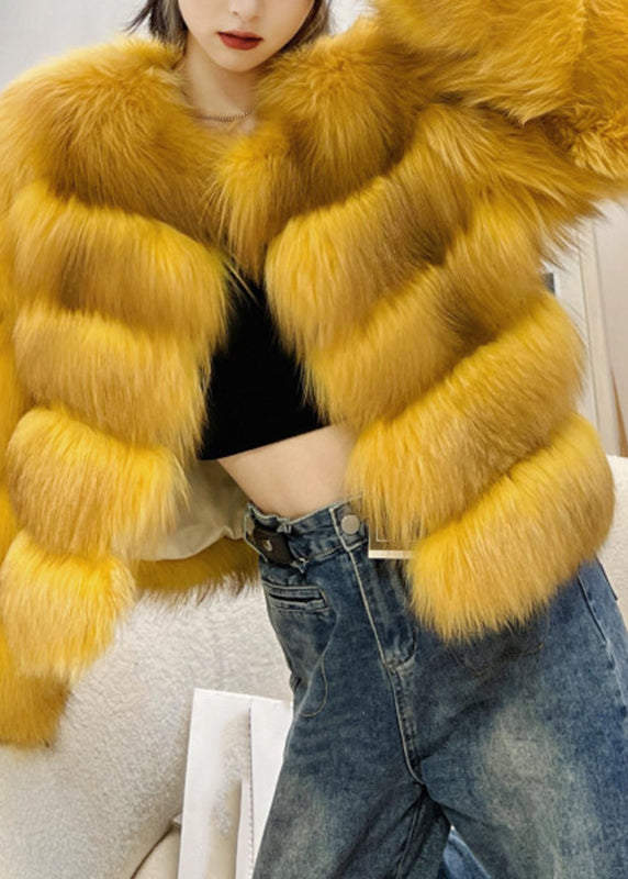 Gracefully Styled Coat for Any Occasion