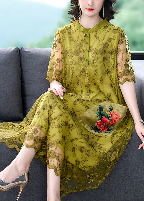 Sophisticated Dress with a Clean Classic Look