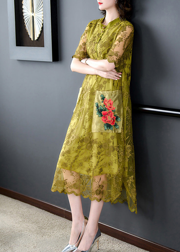 Sophisticated Dress with a Clean Classic Look