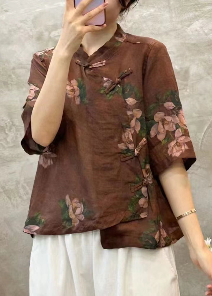 Beautifully Finished Blouse in a Timeless Design