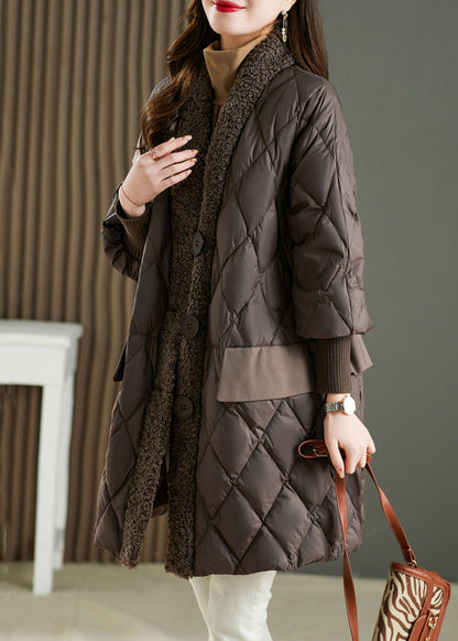 Sophisticated Garment with a Clean Classic Look