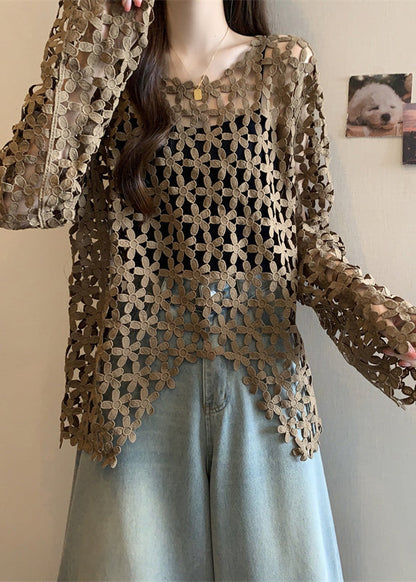 Classic Vintage Top with a Flattering Fit