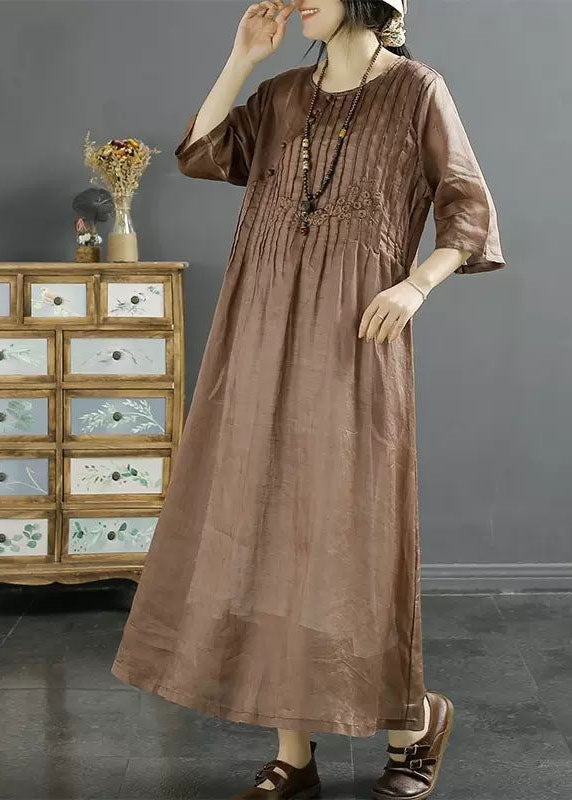 Gracefully Styled Dress for Any Occasion