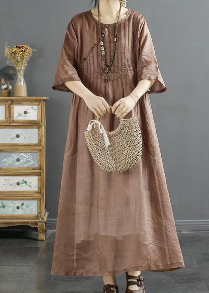 Gracefully Styled Dress for Any Occasion