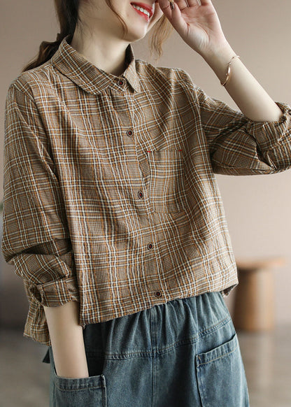 Classic Vintage Shirt with a Flattering Fit