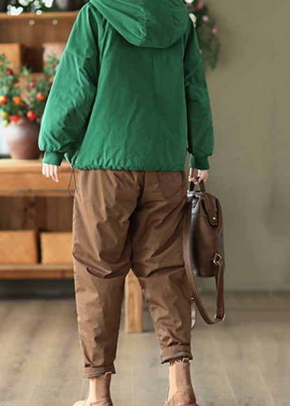 Effortlessly Elegant Pants with a Timeless Design