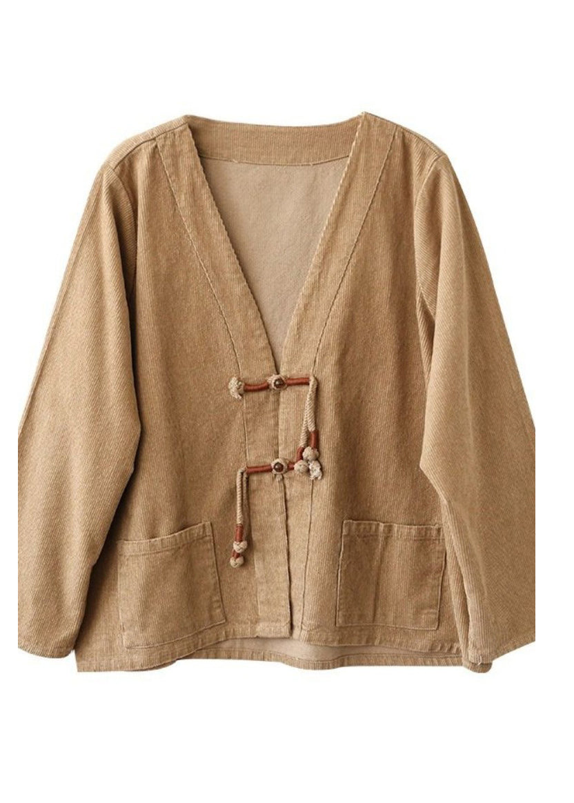 Elegantly Styled Coat for Everyday Wear