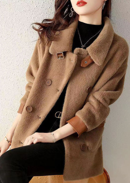 Beautifully Crafted Coat in a Classic Style