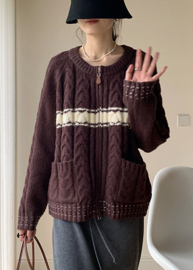 Beautifully Finished Sweater in a Timeless Design