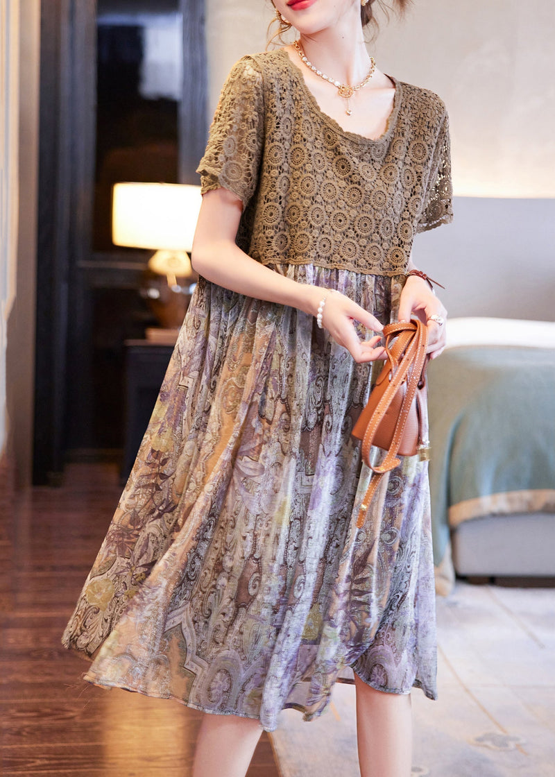 Sophisticated Dress with a Clean Classic Look
