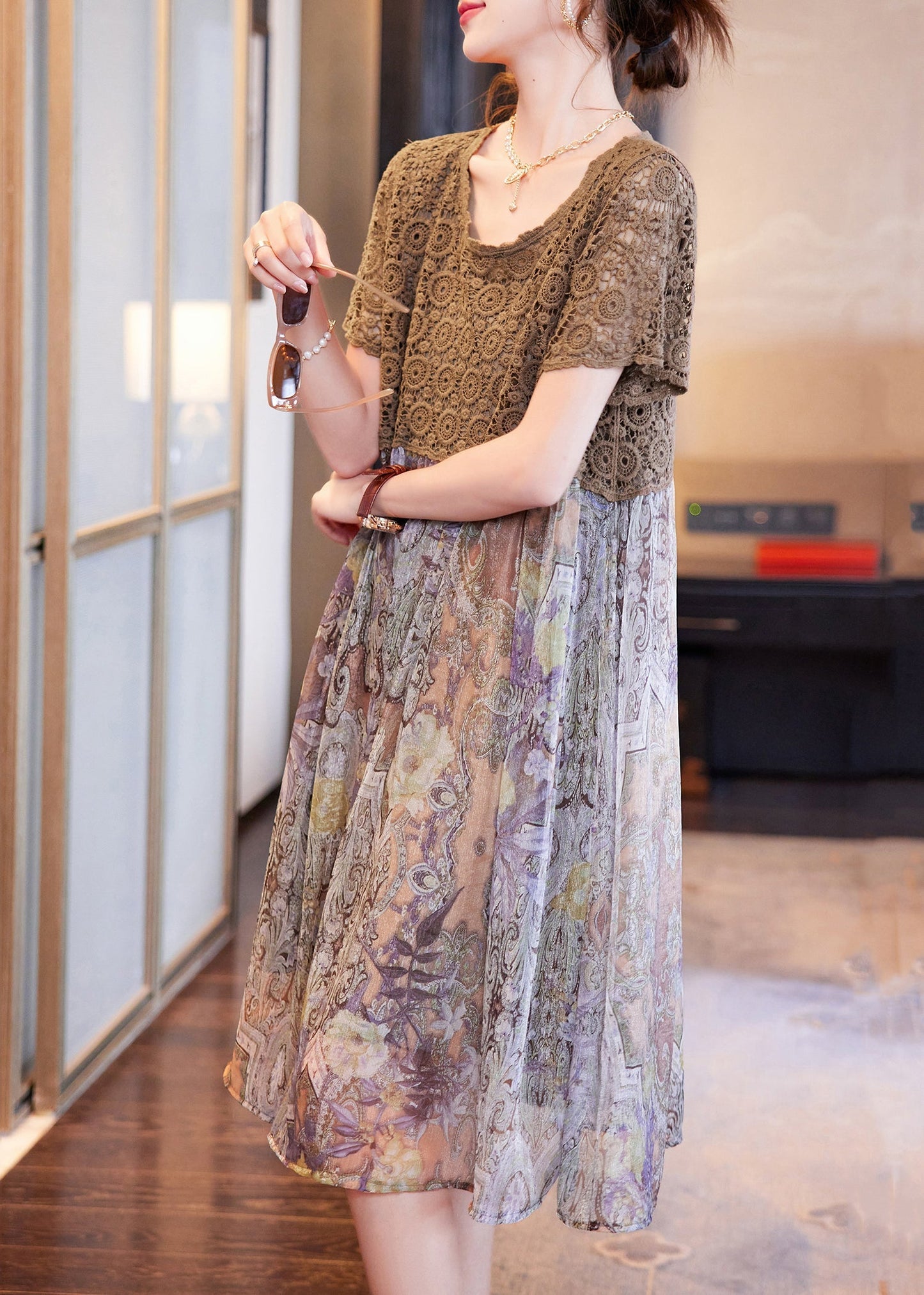 Gracefully Styled Dress for Any Occasion