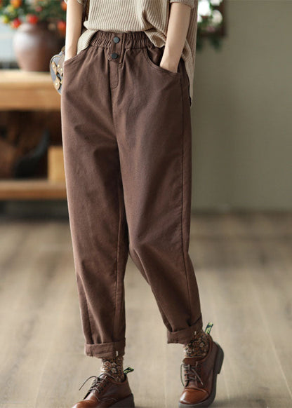 Well Tailored Pants with a Graceful Silhouette