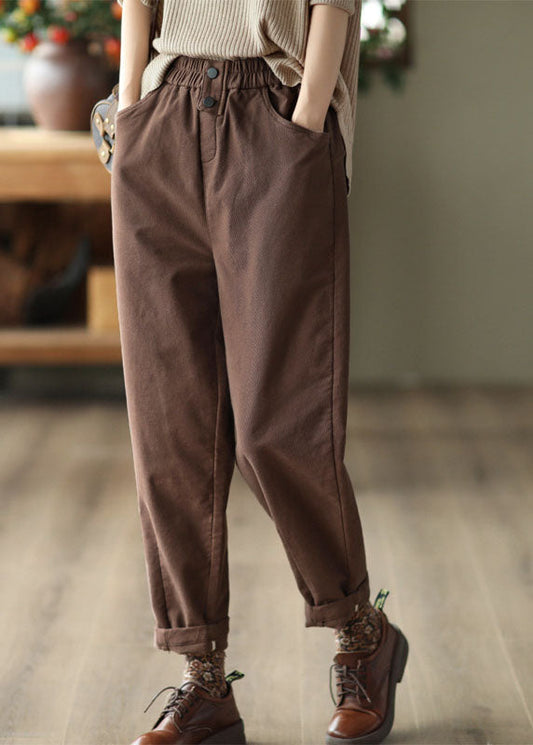 Well Tailored Pants with a Graceful Silhouette