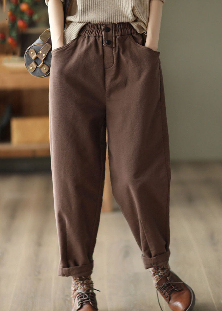 Well Tailored Pants with a Graceful Silhouette