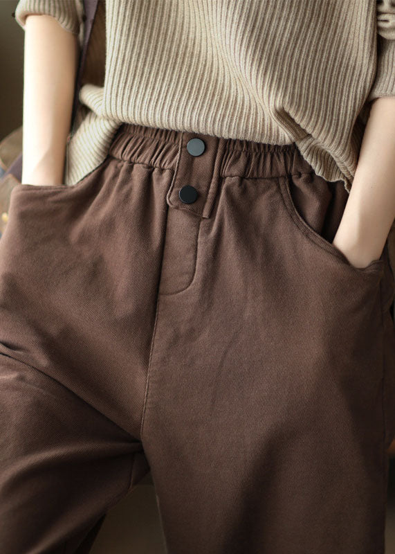 Well Tailored Pants with a Graceful Silhouette