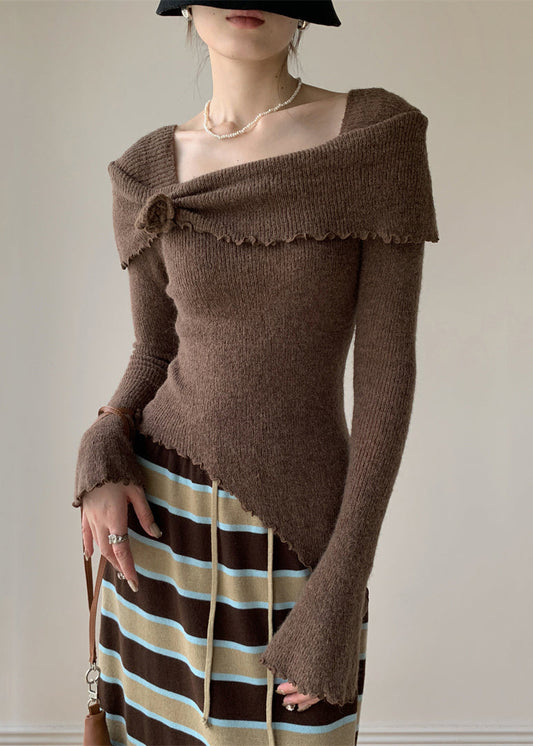 Effortlessly Elegant Sweater with a Timeless Design
