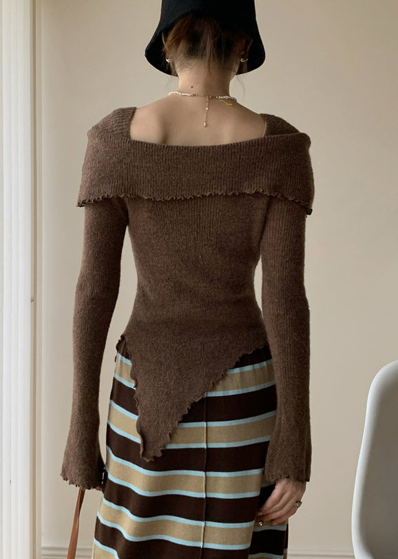 Effortlessly Elegant Sweater with a Timeless Design