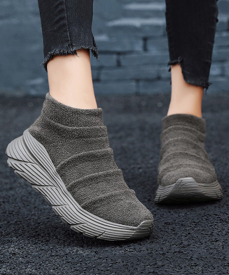 Chic Orthopedic Shoes with Unique Design
