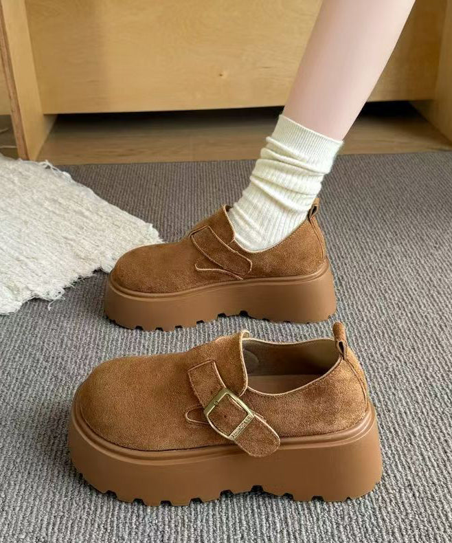 Graceful Orthopedic Loafers for Modern Look