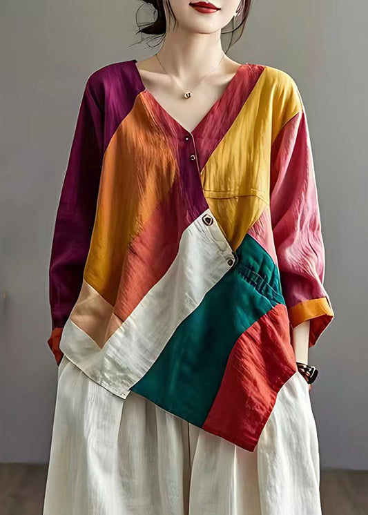 Sophisticated Blouse with a Clean Classic Look