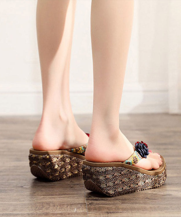Chic Orthopedic Sandals with Unique Design