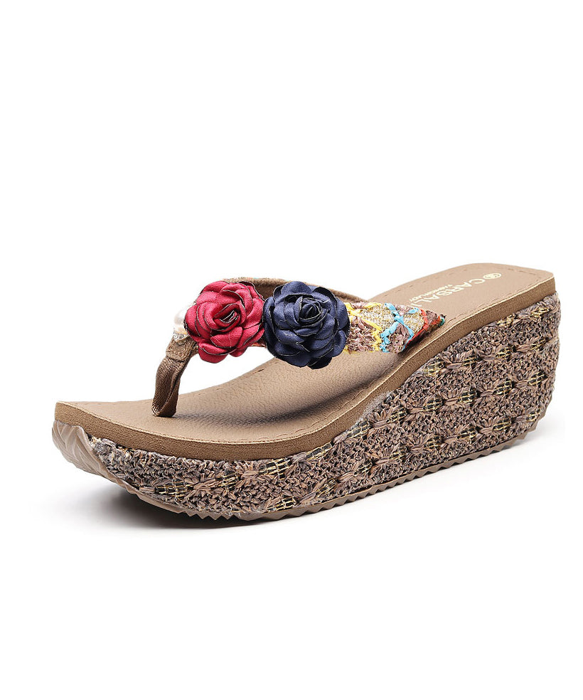 Chic Orthopedic Sandals with Unique Design