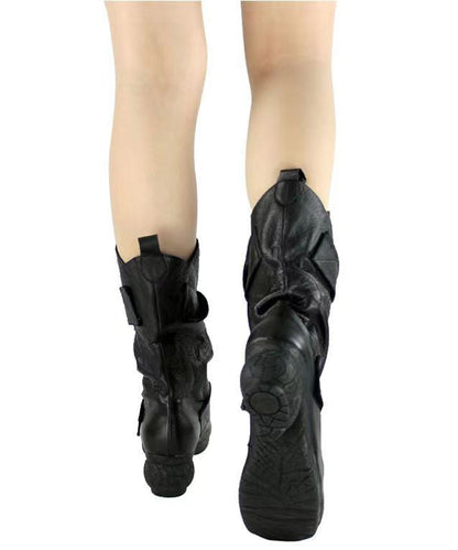 Graceful Orthopedic Boots for Modern Look