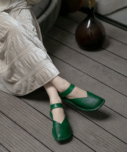 Chic Orthopedic Flats with Unique Design