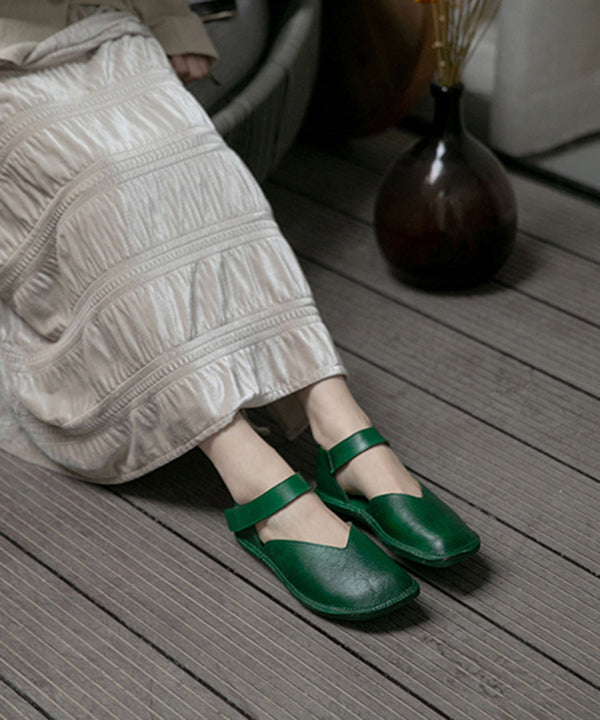 Chic Orthopedic Flats with Unique Design