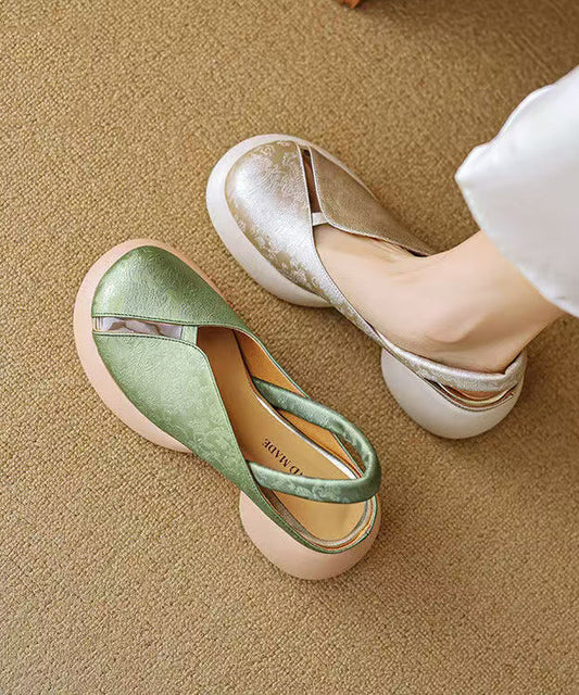 Graceful Orthopedic Sandals for Modern Look