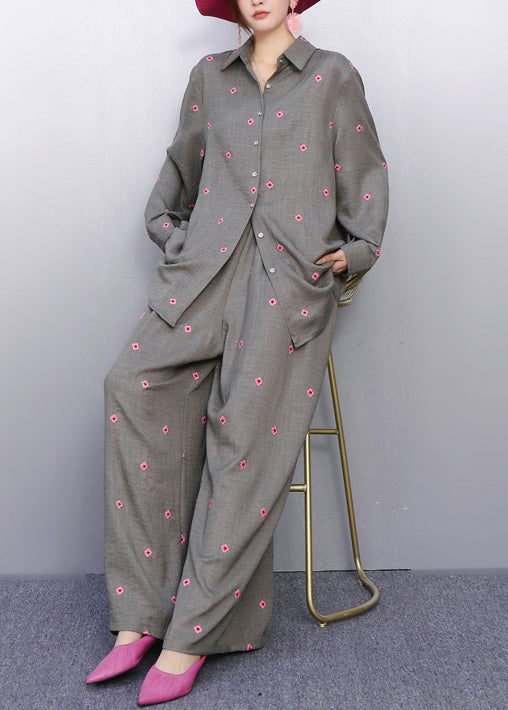 Gracefully Styled Garment for Any Occasion