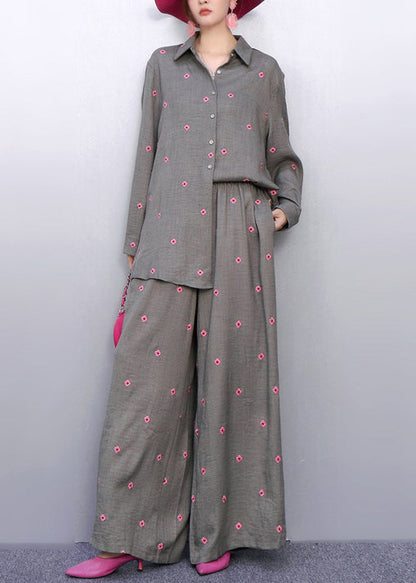 Gracefully Styled Garment for Any Occasion
