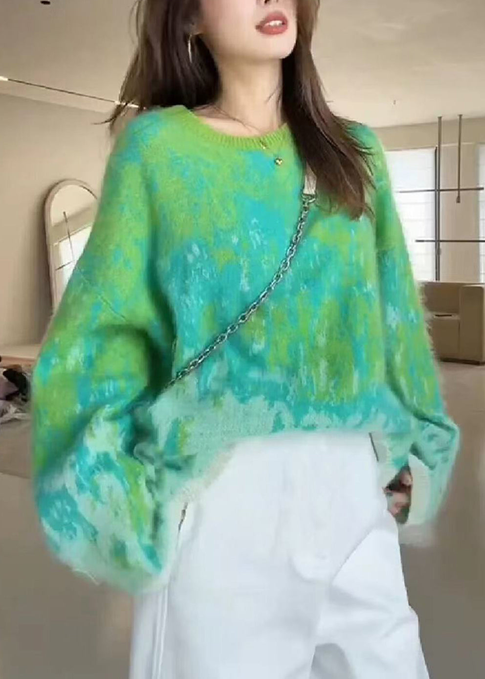 Classic Vintage Sweater with a Flattering Fit