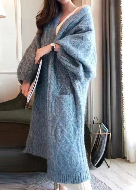 Beautifully Crafted Cardigan in a Classic Style