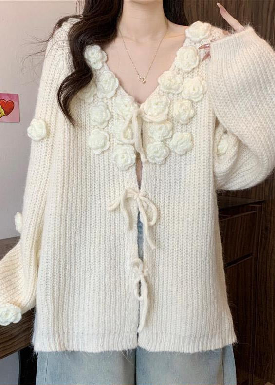 Elegantly Styled Cardigan for Everyday Wear