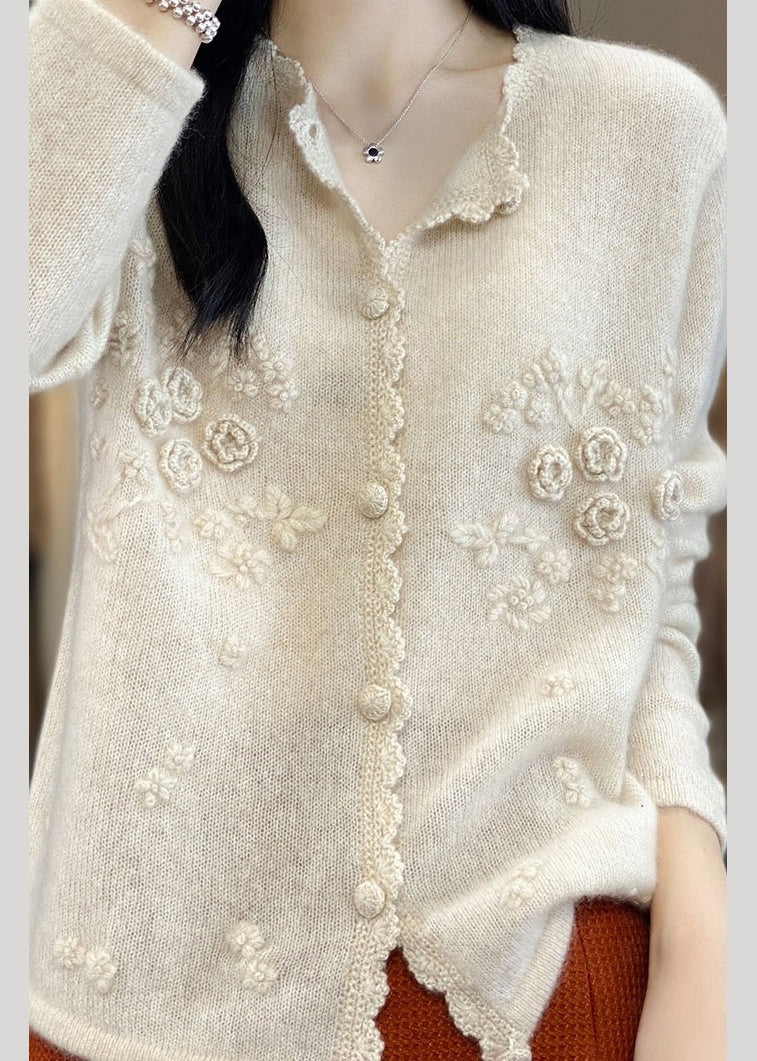 Gracefully Styled Cardigan for Any Occasion